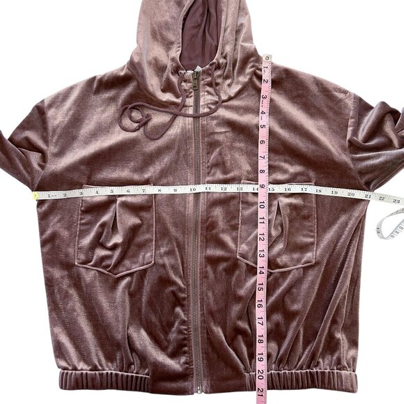 YOUNG FABULOUS & BROKE YFB Fritzy Velour Hoodie Medium - Picture 10 of 13
